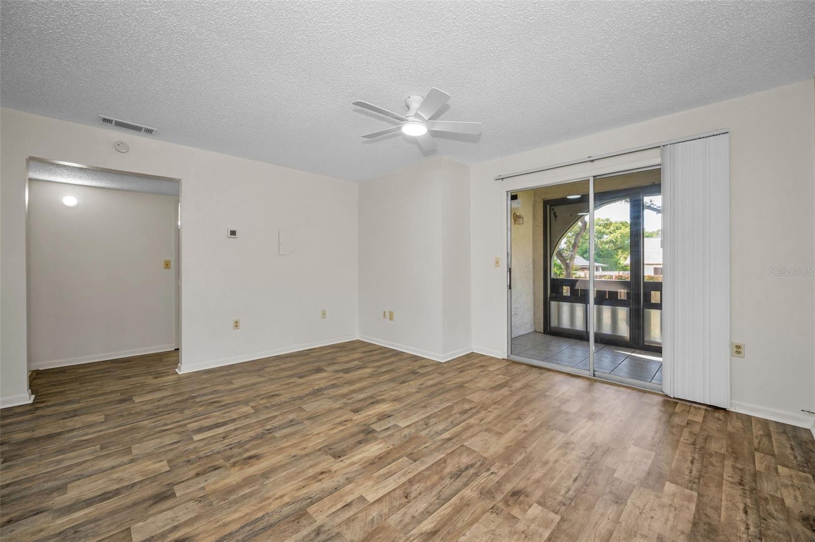 HARBOUR TOWNE CONDO - Residential