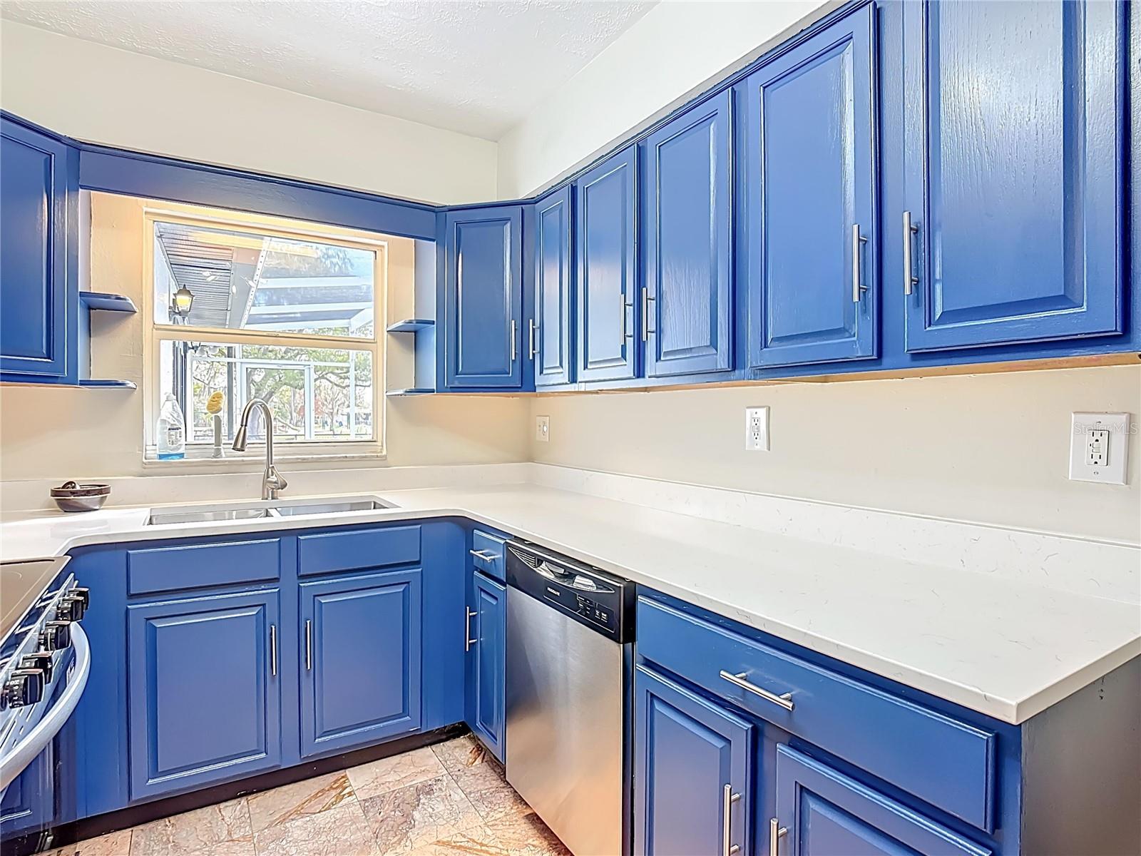 SUNSHINE ACRES - Residential