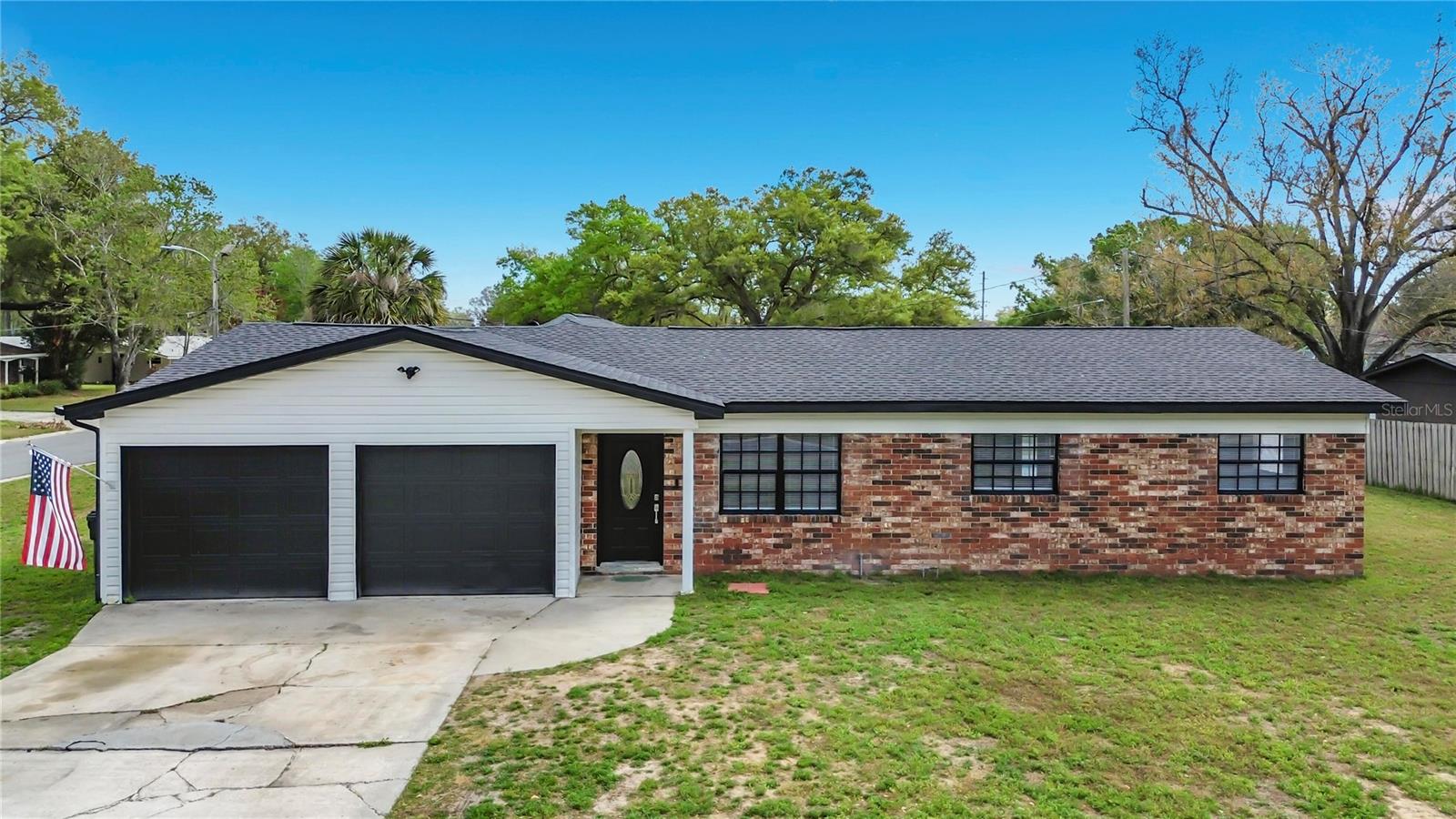 SUNSHINE ACRES - Residential