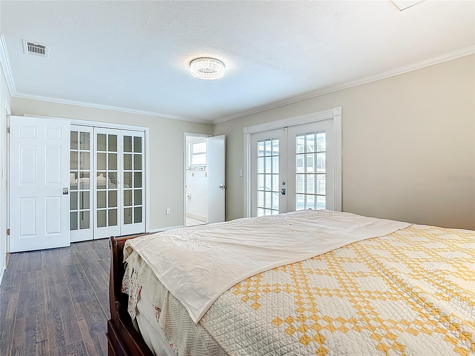 SUNSHINE ACRES - Residential