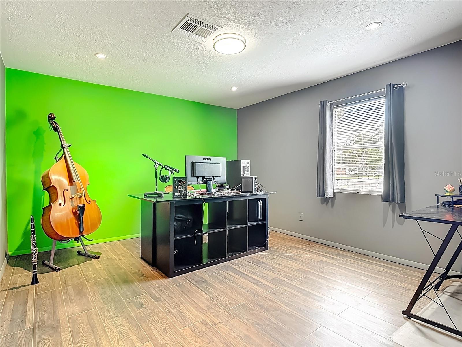 SUNSHINE ACRES - Residential