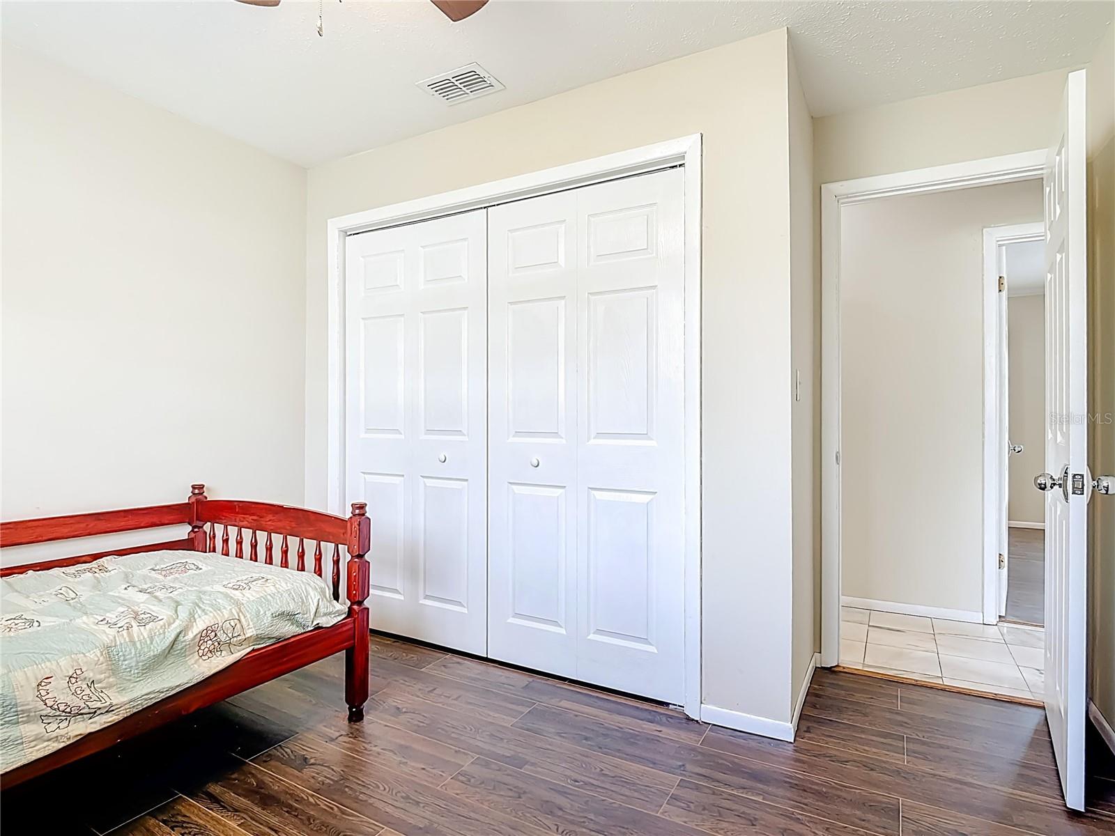 SUNSHINE ACRES - Residential