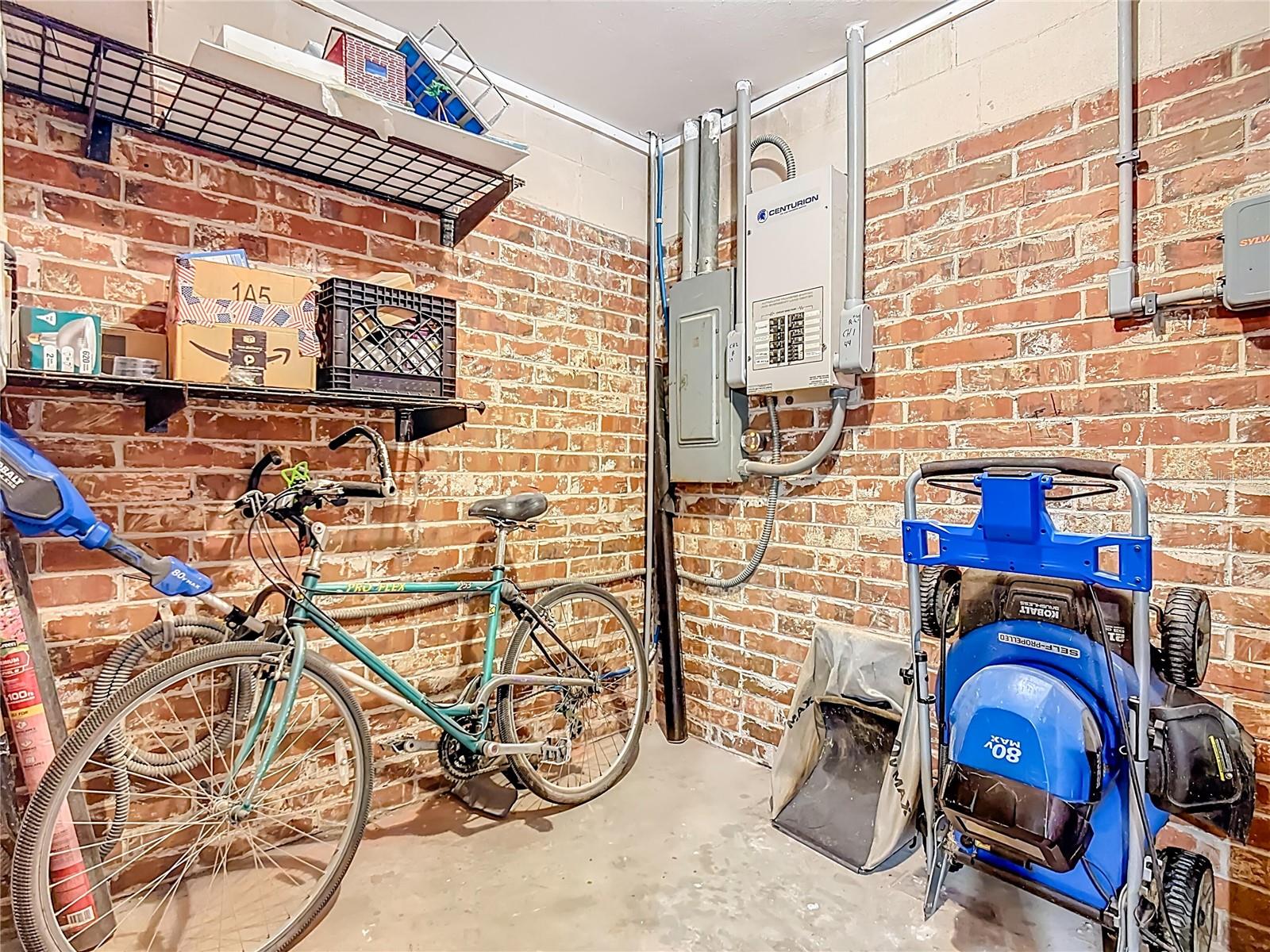 SUNSHINE ACRES - Residential