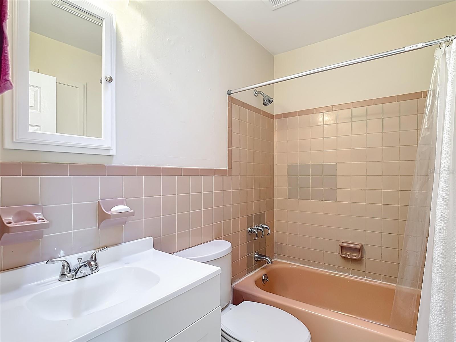 SUNSHINE ACRES - Residential