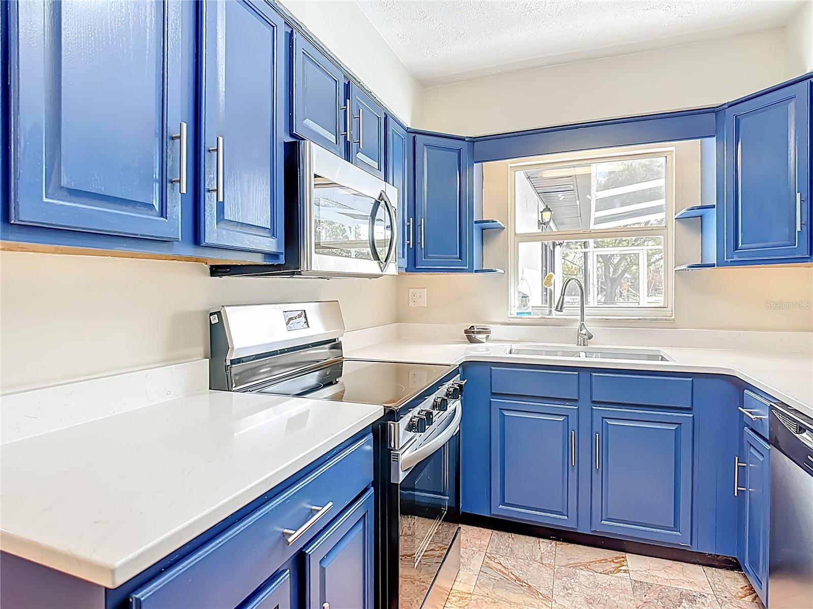 SUNSHINE ACRES - Residential