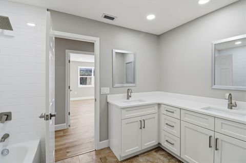 Tiny photo for 33608 Overton Drive, Leesburg, FL 34788 (MLS # O6378821)