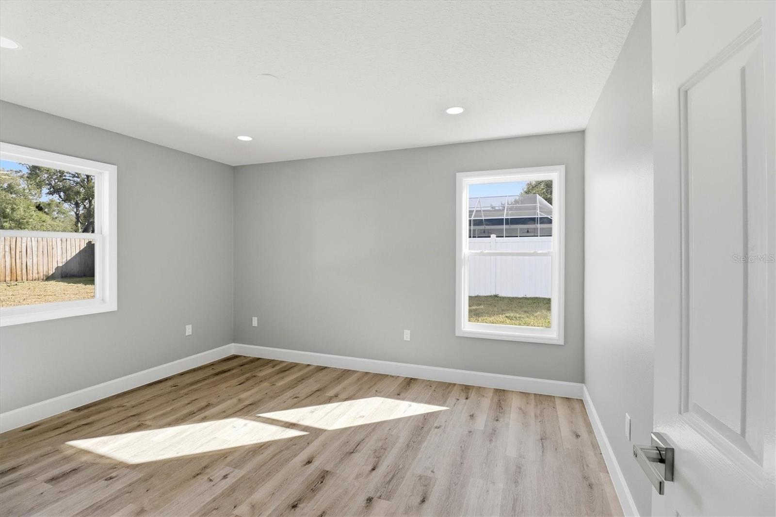 SILVER LAKE HILL SUB - Residential