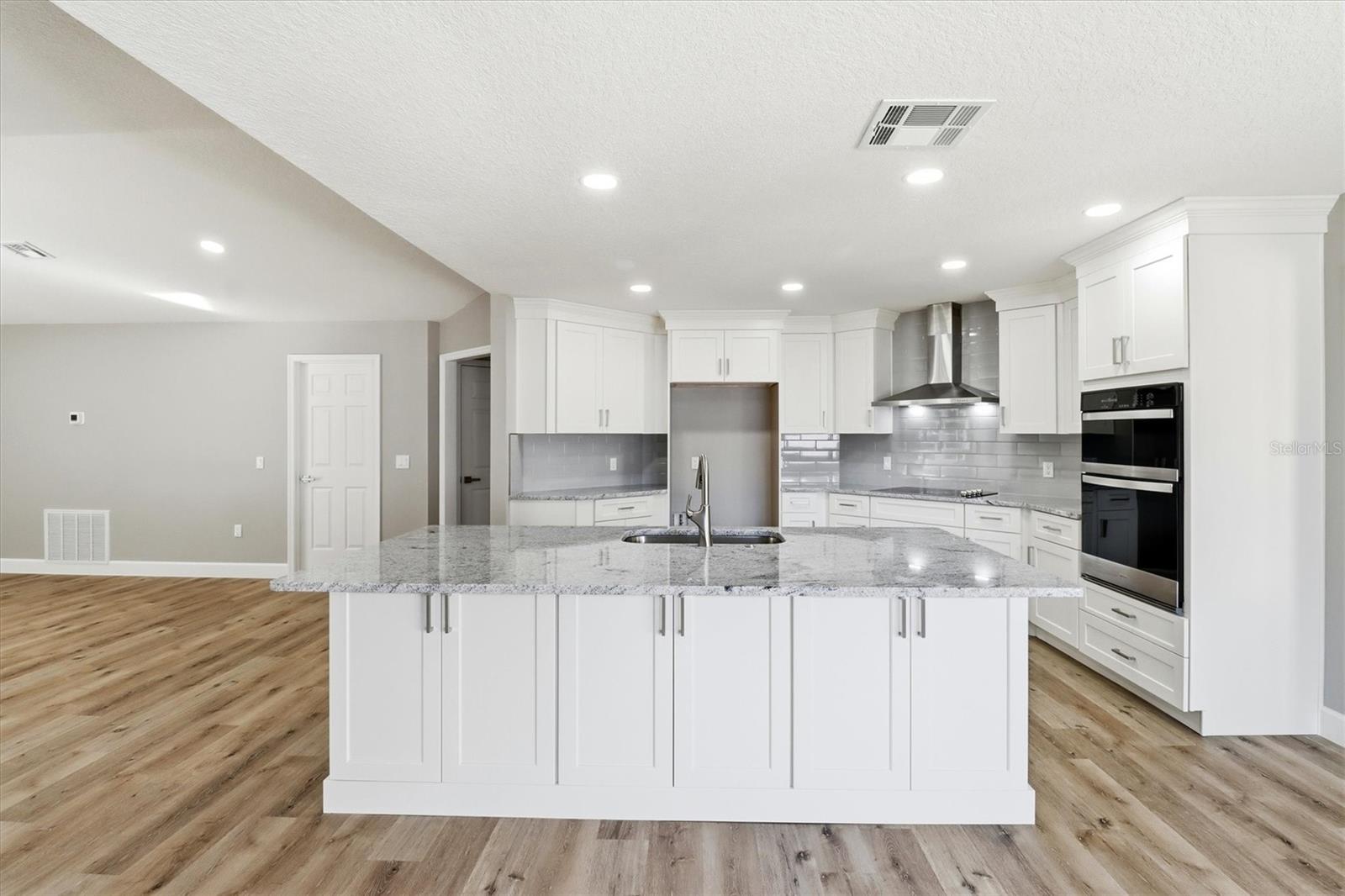 SILVER LAKE HILL SUB - Residential