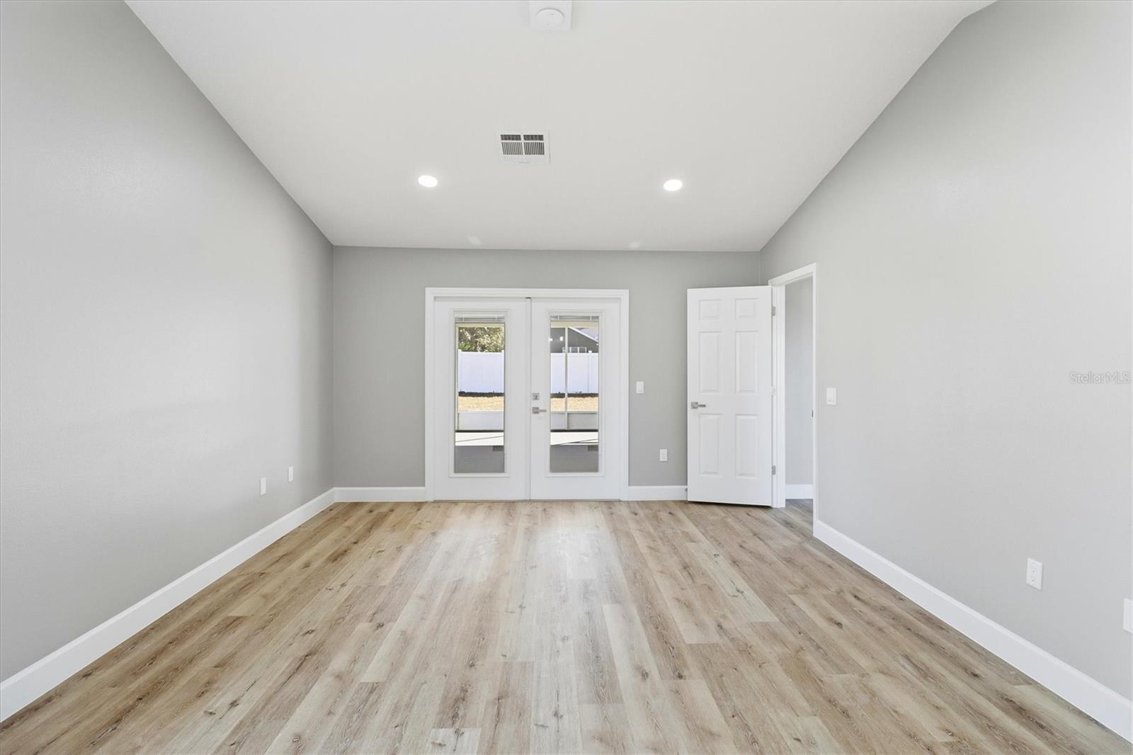 SILVER LAKE HILL SUB - Residential