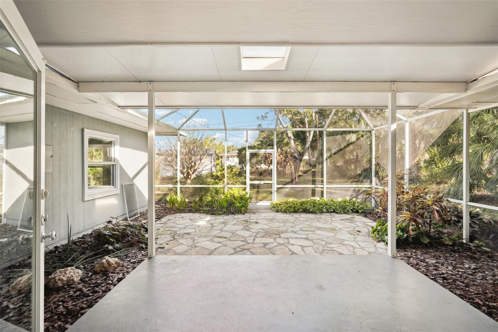 WHITFIELD ESTATES UNIT 1 - Residential