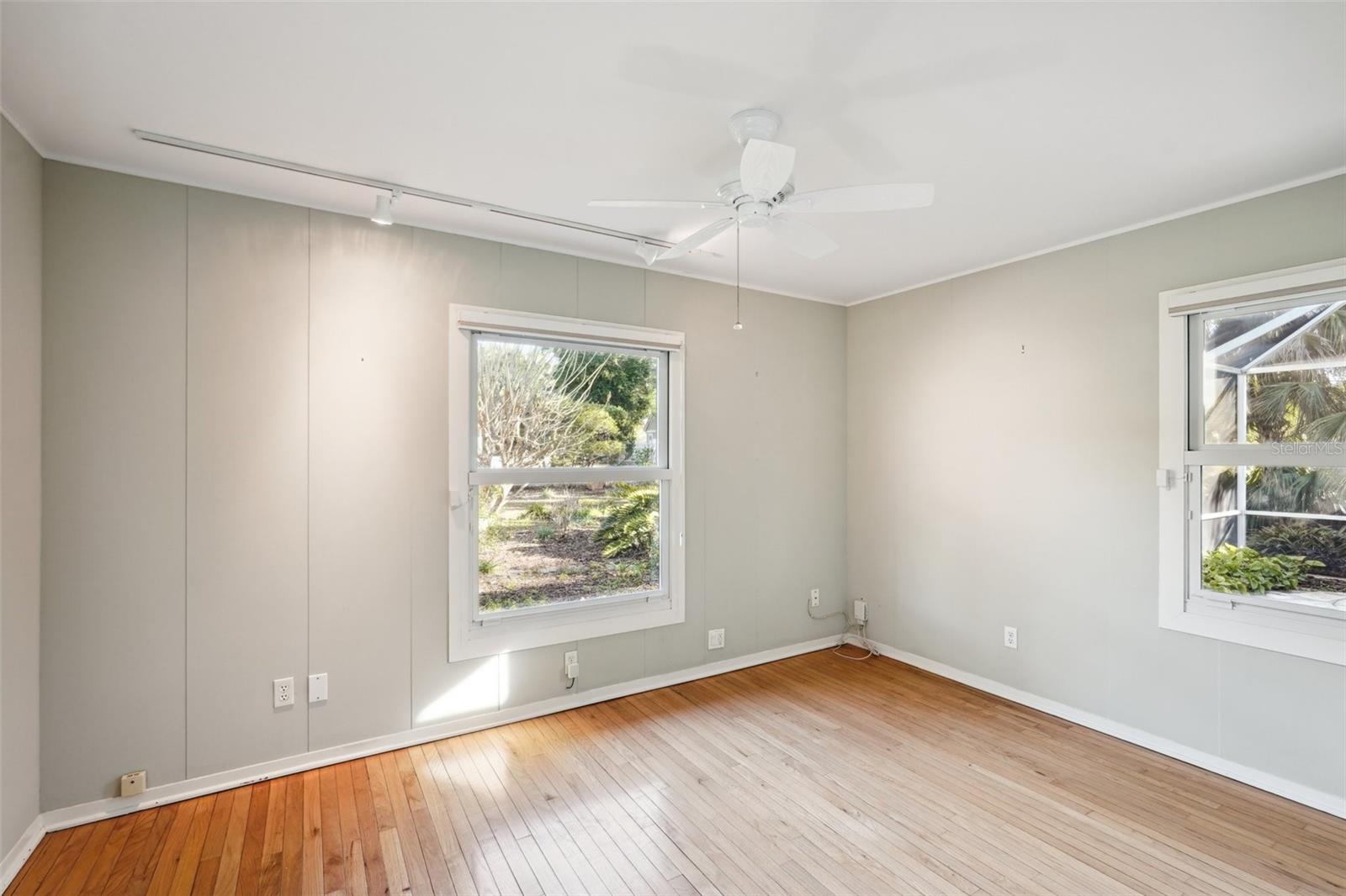 WHITFIELD ESTATES UNIT 1 - Residential