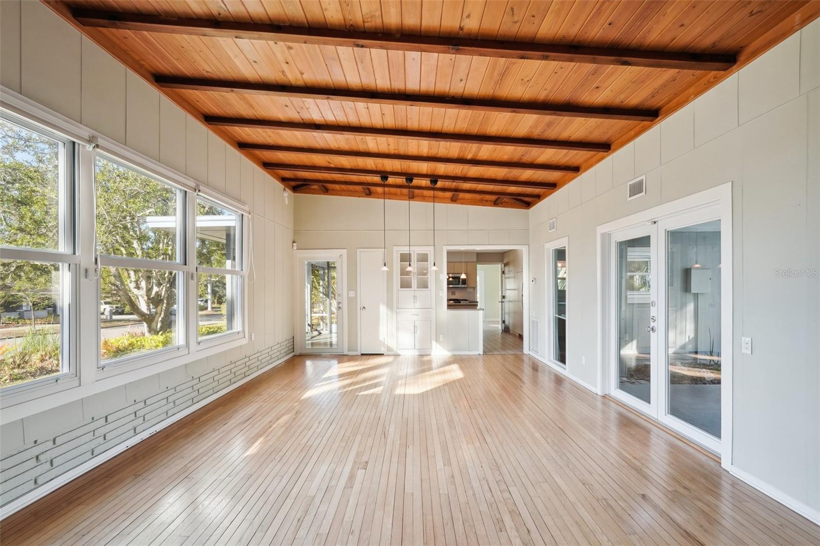 WHITFIELD ESTATES UNIT 1 - Residential