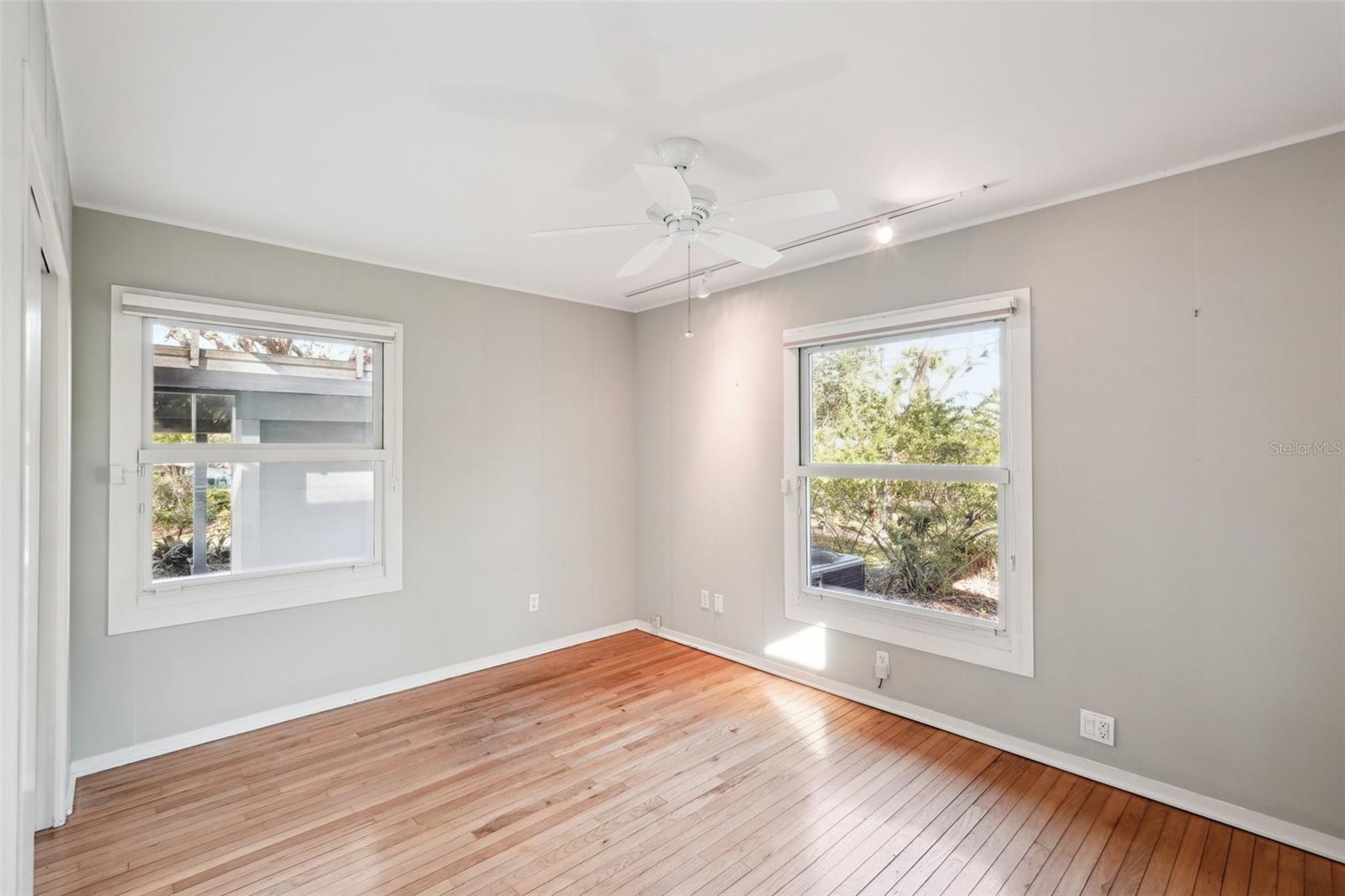 WHITFIELD ESTATES UNIT 1 - Residential