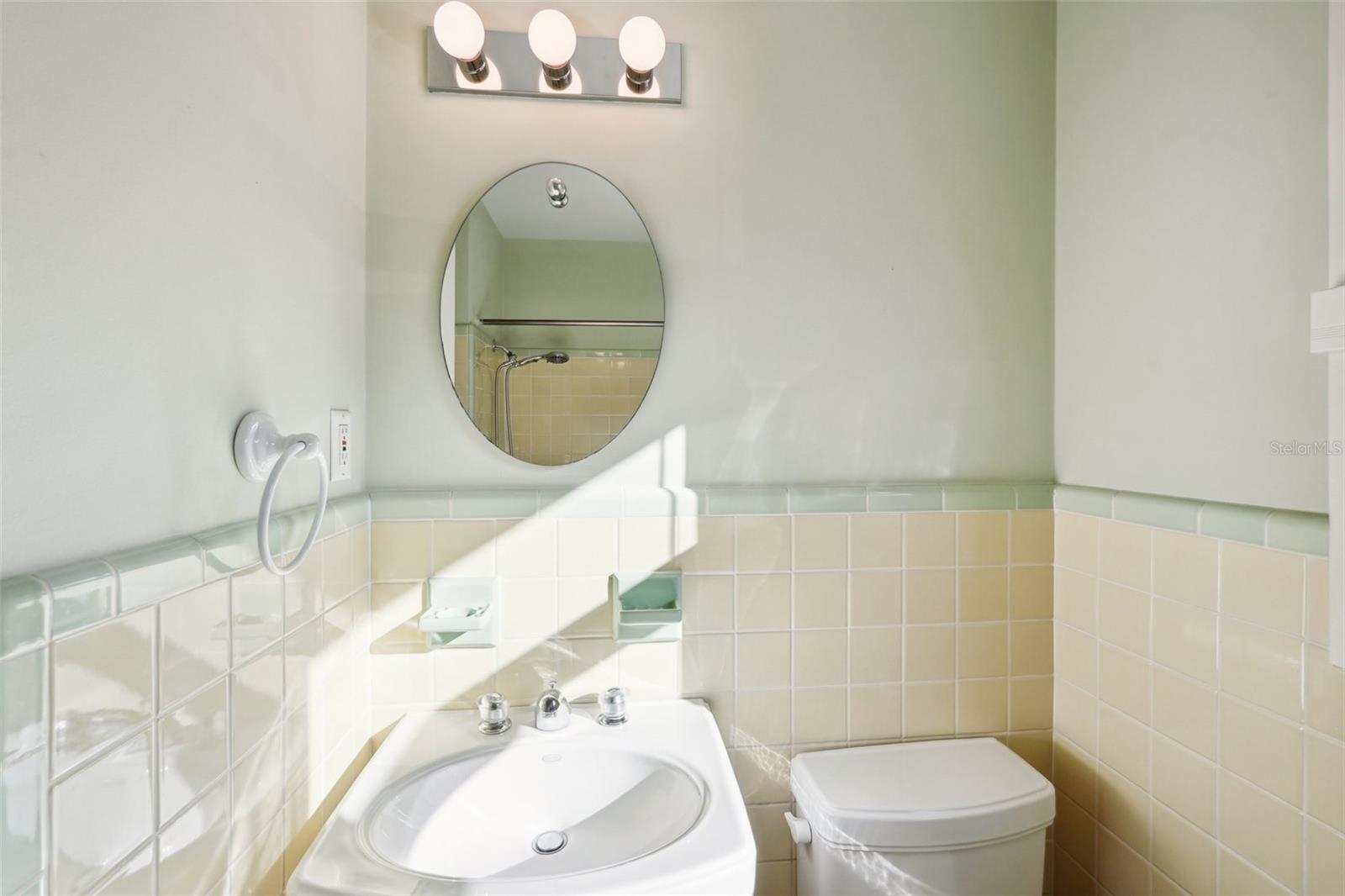 WHITFIELD ESTATES UNIT 1 - Residential