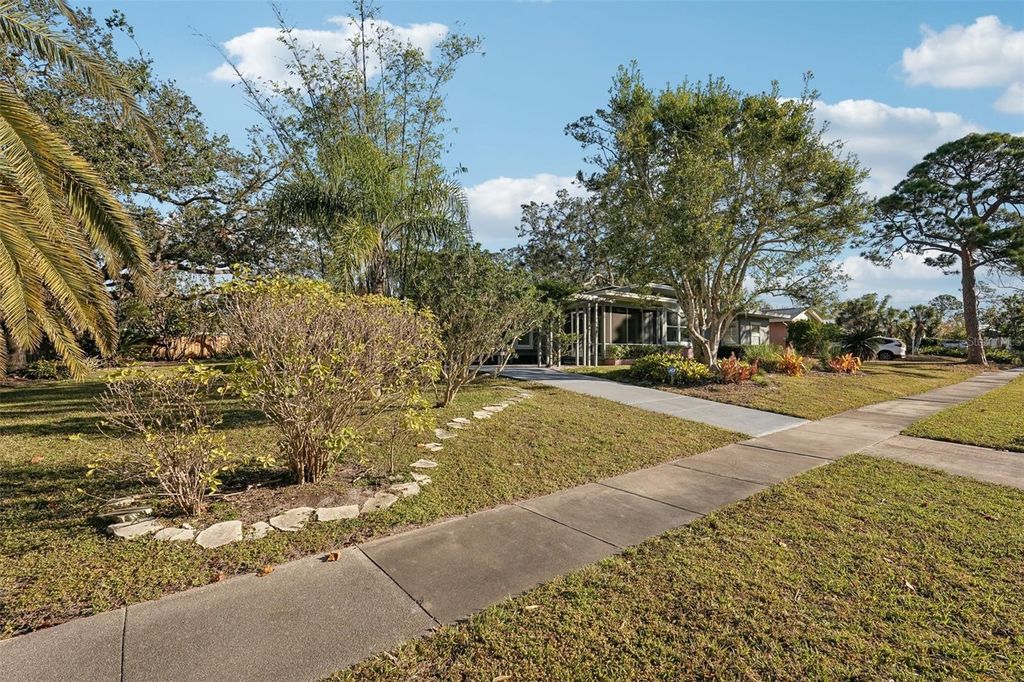 Photo of 349 Scott Avenue, Sarasota, FL 34243 (MLS # A4679108)