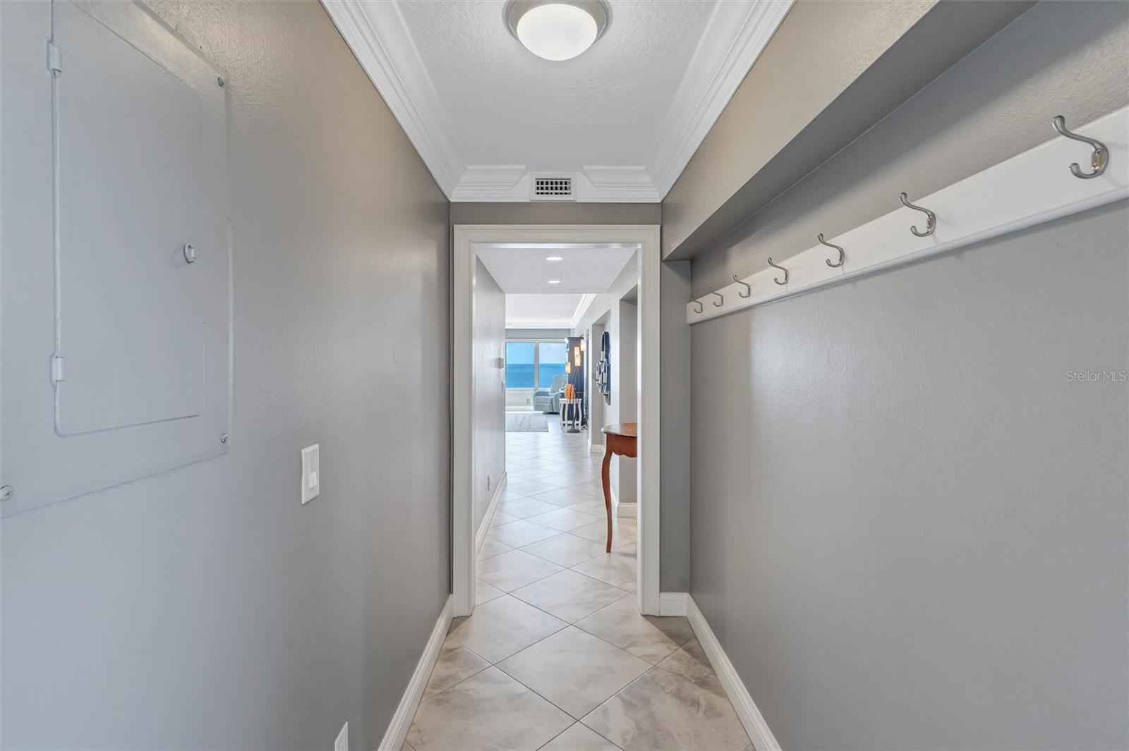 HORIZONS WEST - Residential