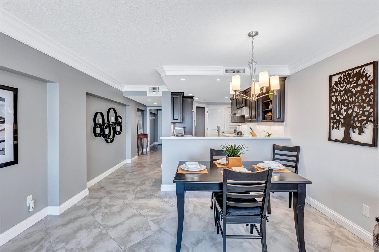 HORIZONS WEST - Residential