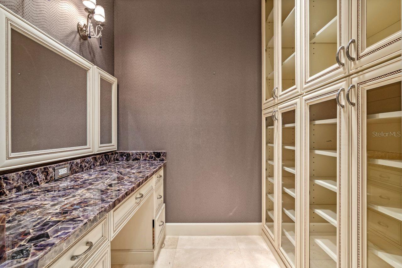 SANCTUARY DOWNTOWN CONDO - Residential