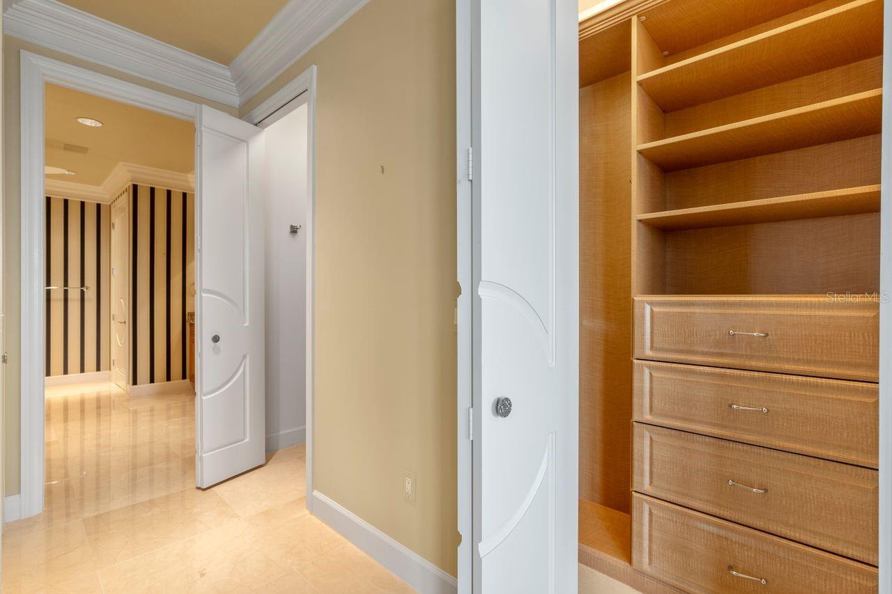 SANCTUARY DOWNTOWN CONDO - Residential