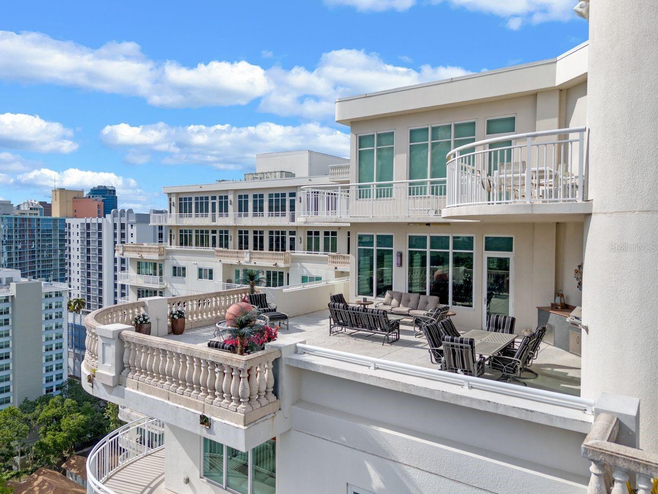 SANCTUARY DOWNTOWN CONDO - Residential
