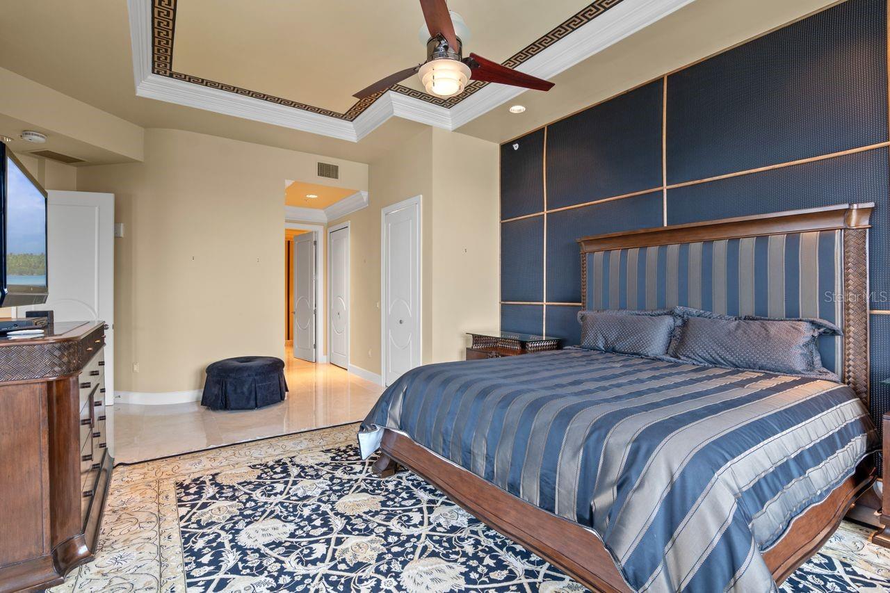 SANCTUARY DOWNTOWN CONDO - Residential