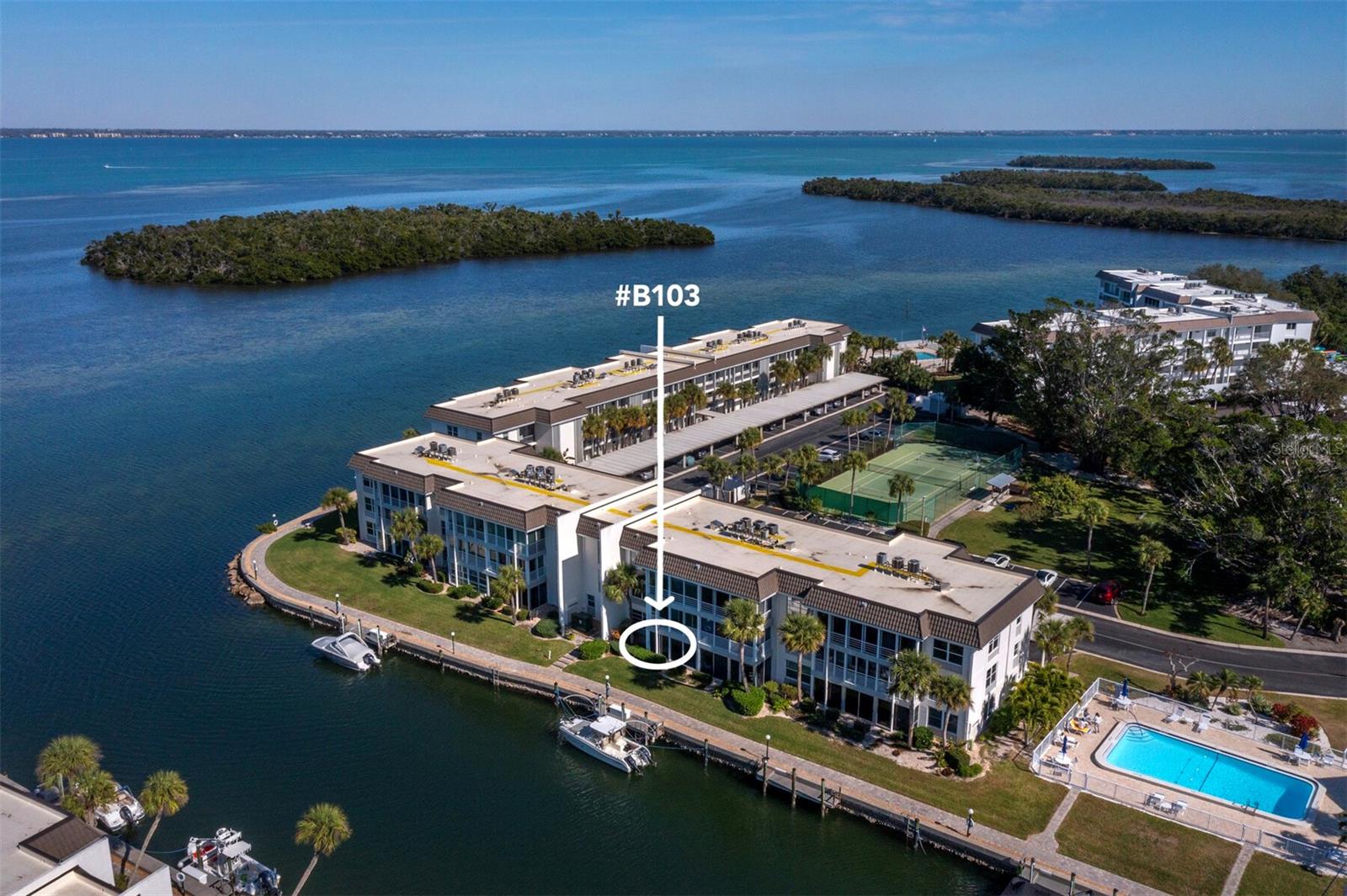 LONGBOAT HARBOUR - Residential