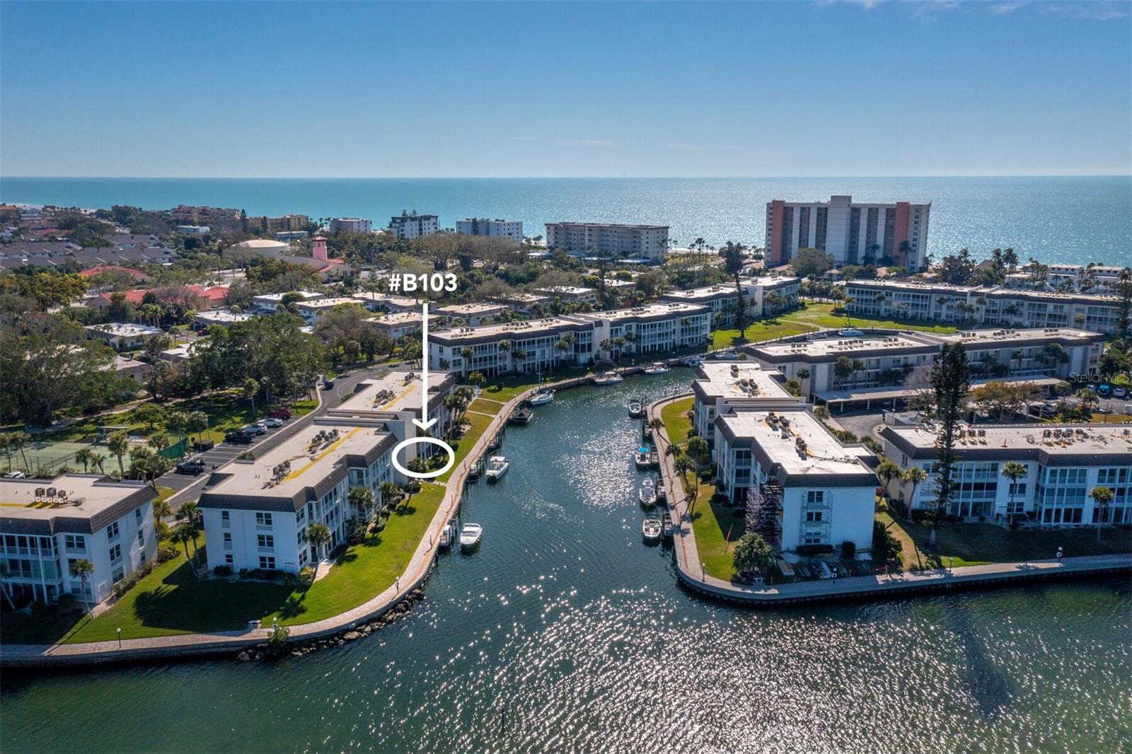 LONGBOAT HARBOUR - Residential