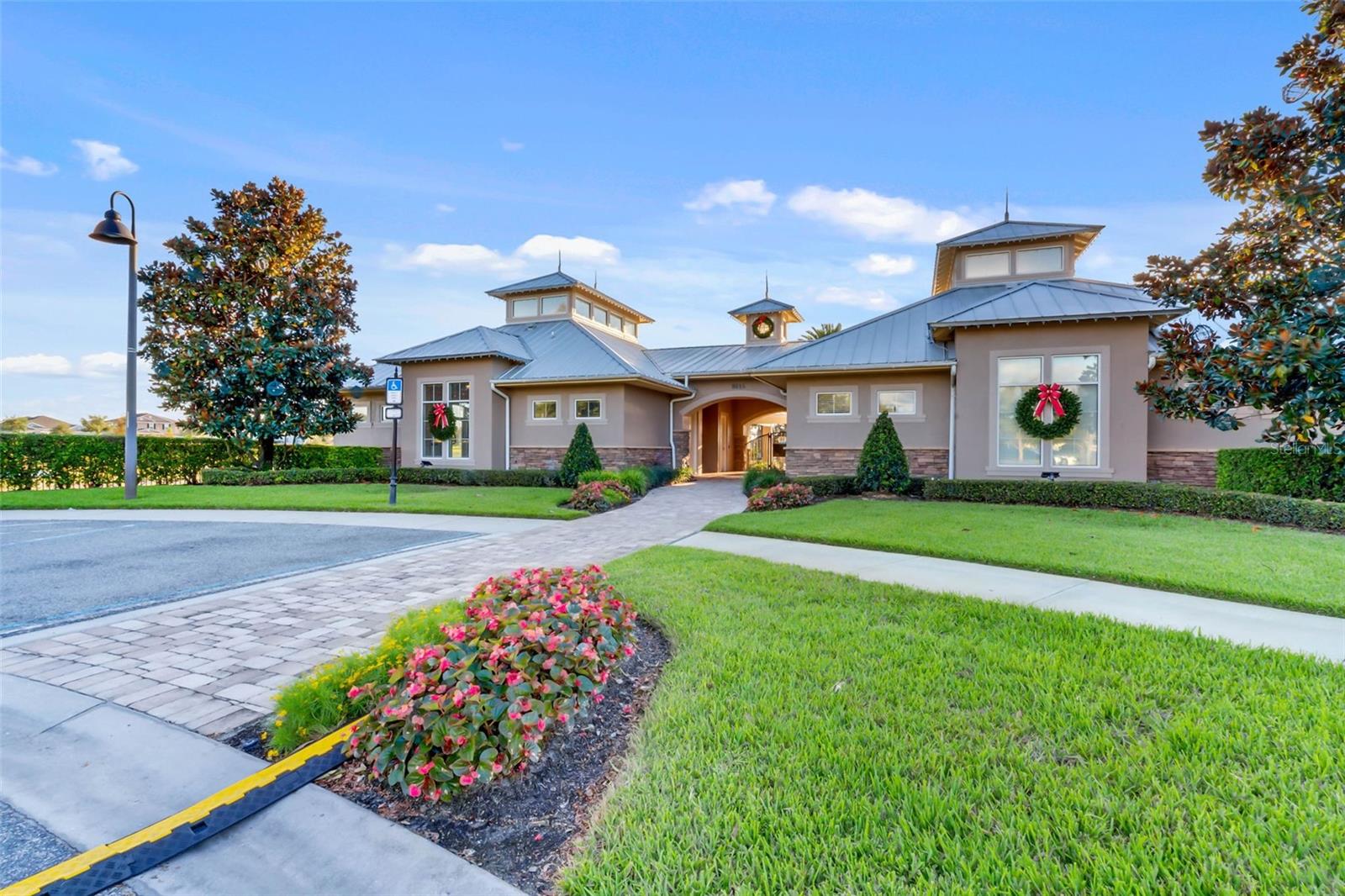 SUMMERLAKE - Residential