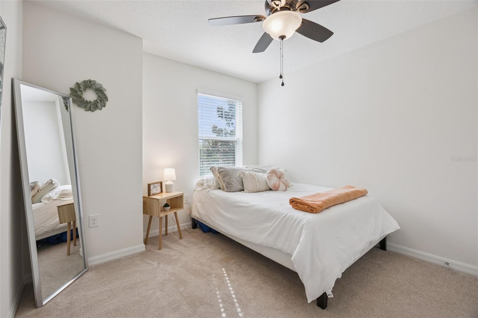 SUMMERLAKE - Residential