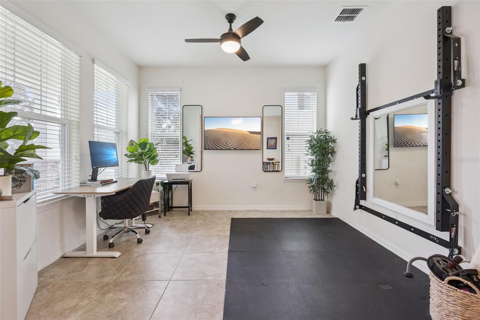 SUMMERLAKE - Residential