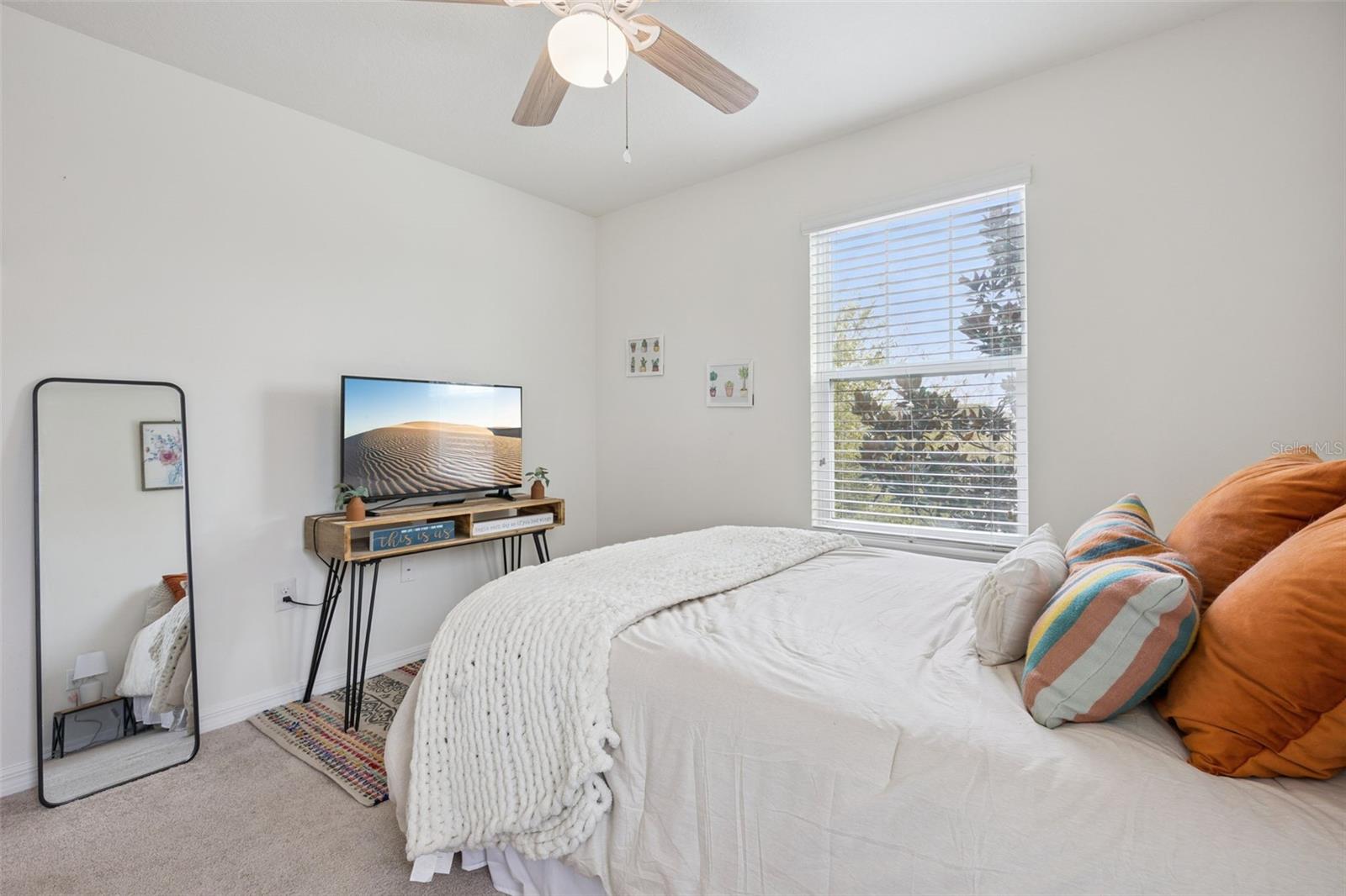 SUMMERLAKE - Residential