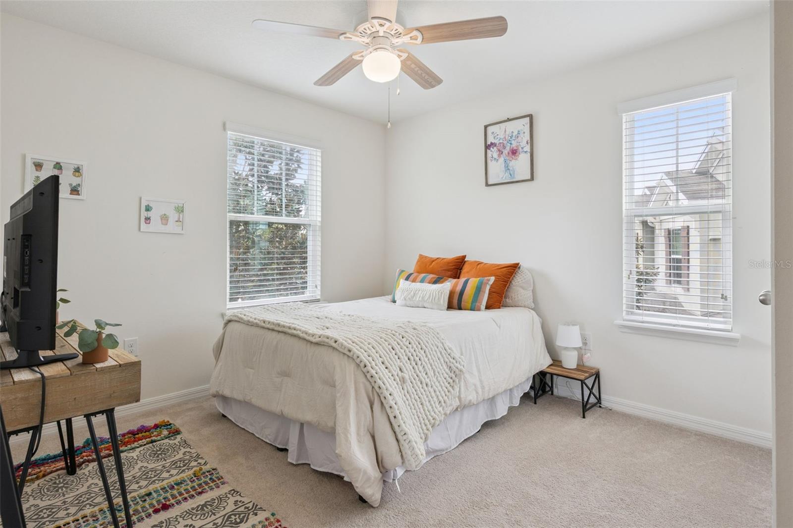 SUMMERLAKE - Residential