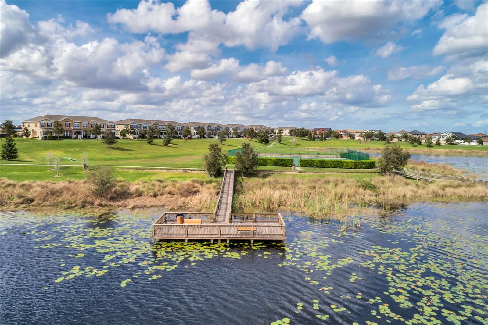 SUMMERLAKE - Residential