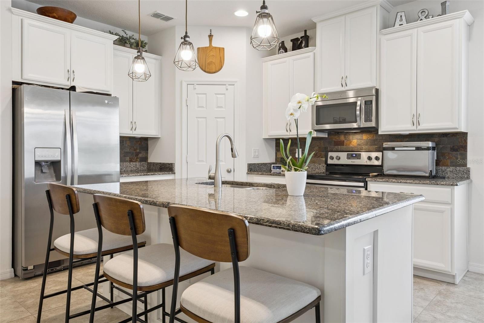 SUMMERLAKE - Residential