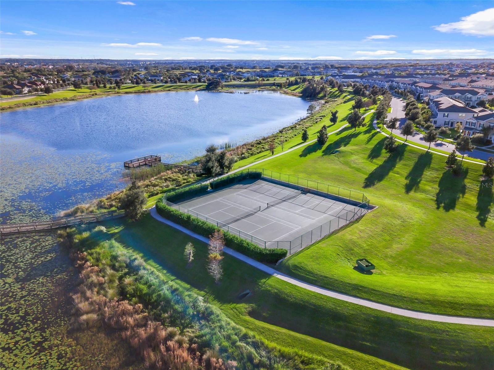 SUMMERLAKE - Residential