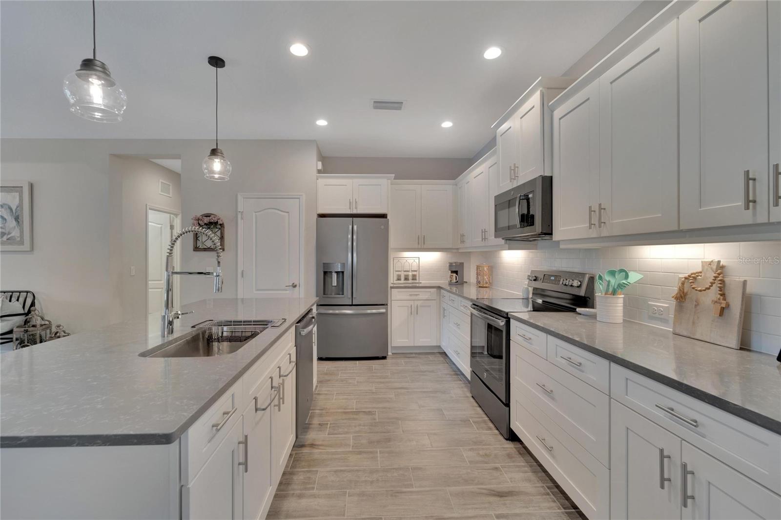 RIVERS REACH PH I-B & I-C - Residential