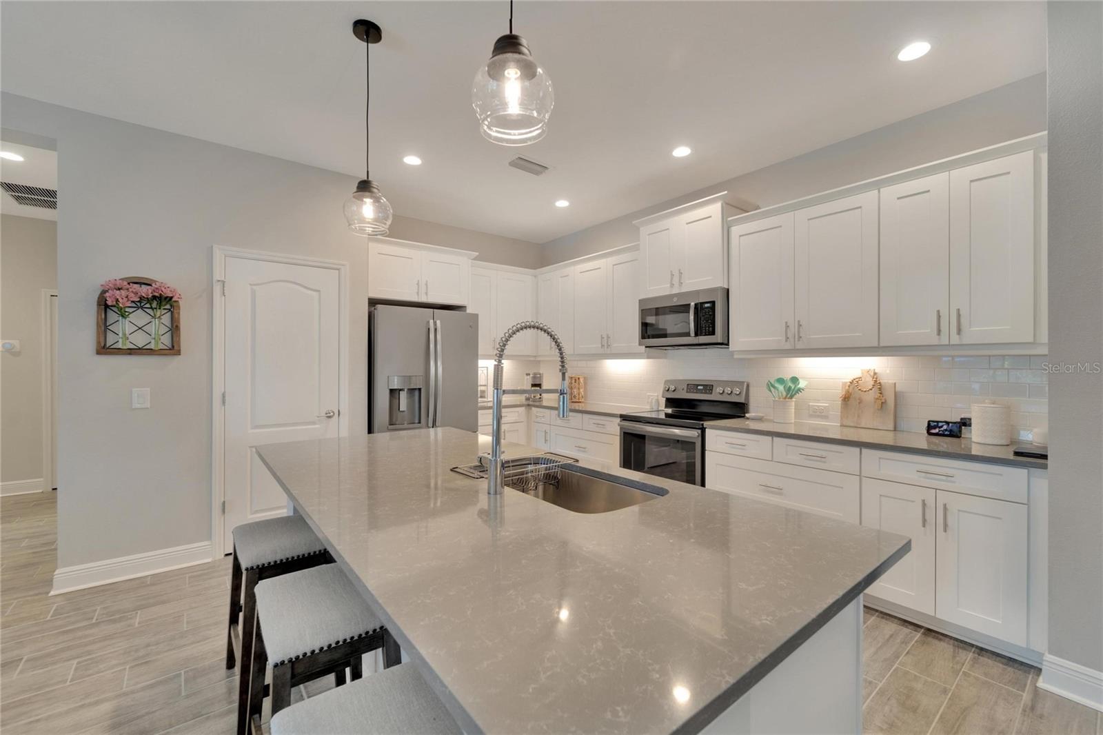 RIVERS REACH PH I-B & I-C - Residential