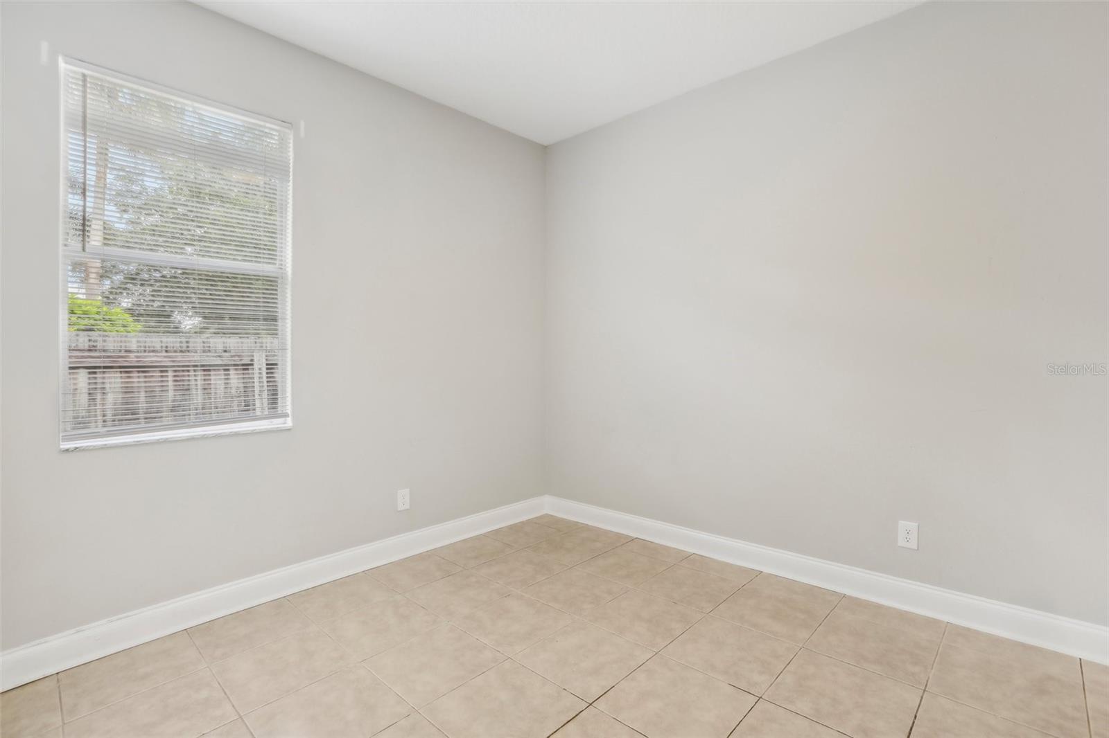 BOYETTE FARMS PH 3 - Residential Lease