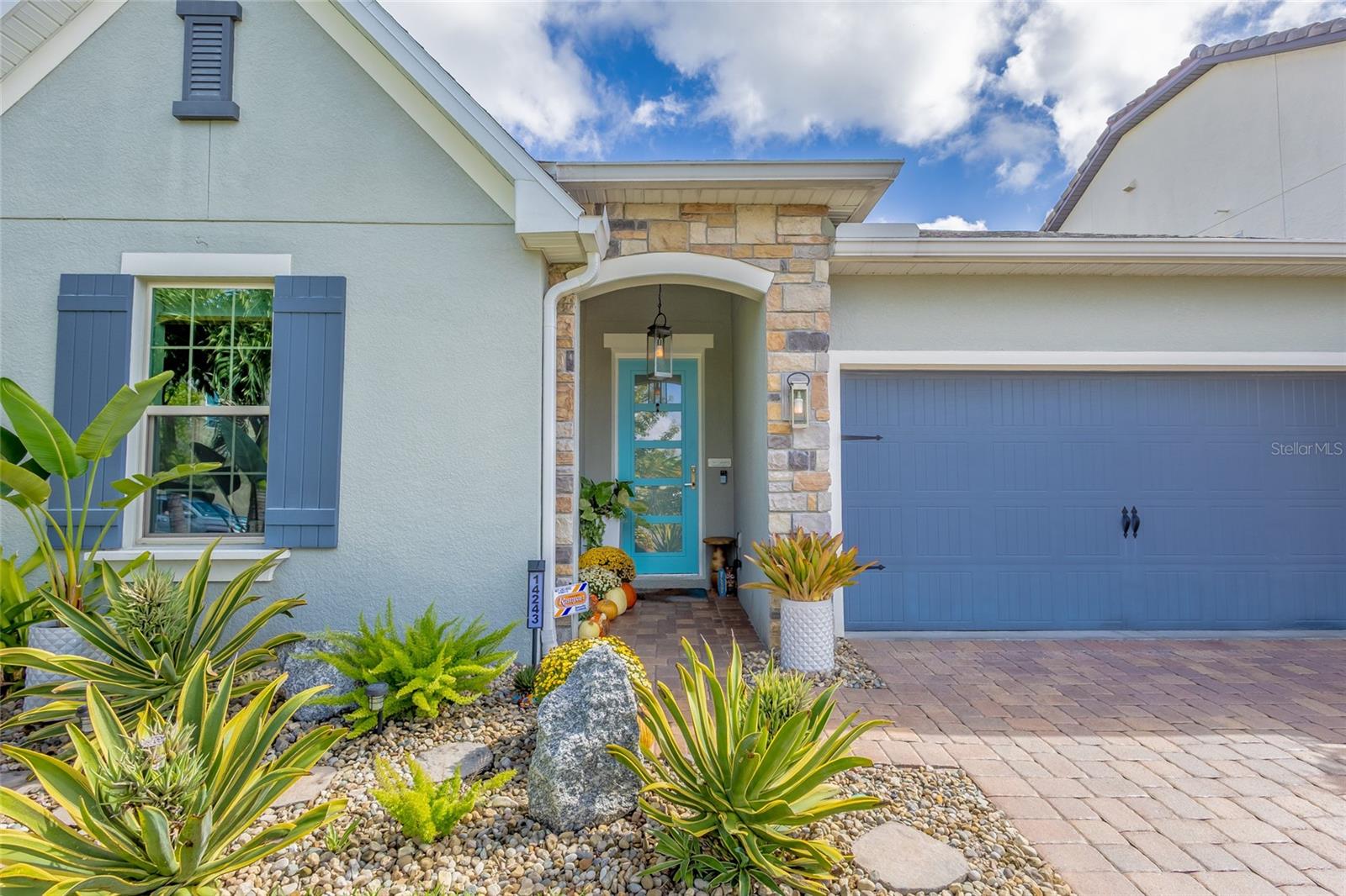 14243 HOLLY POND COURT