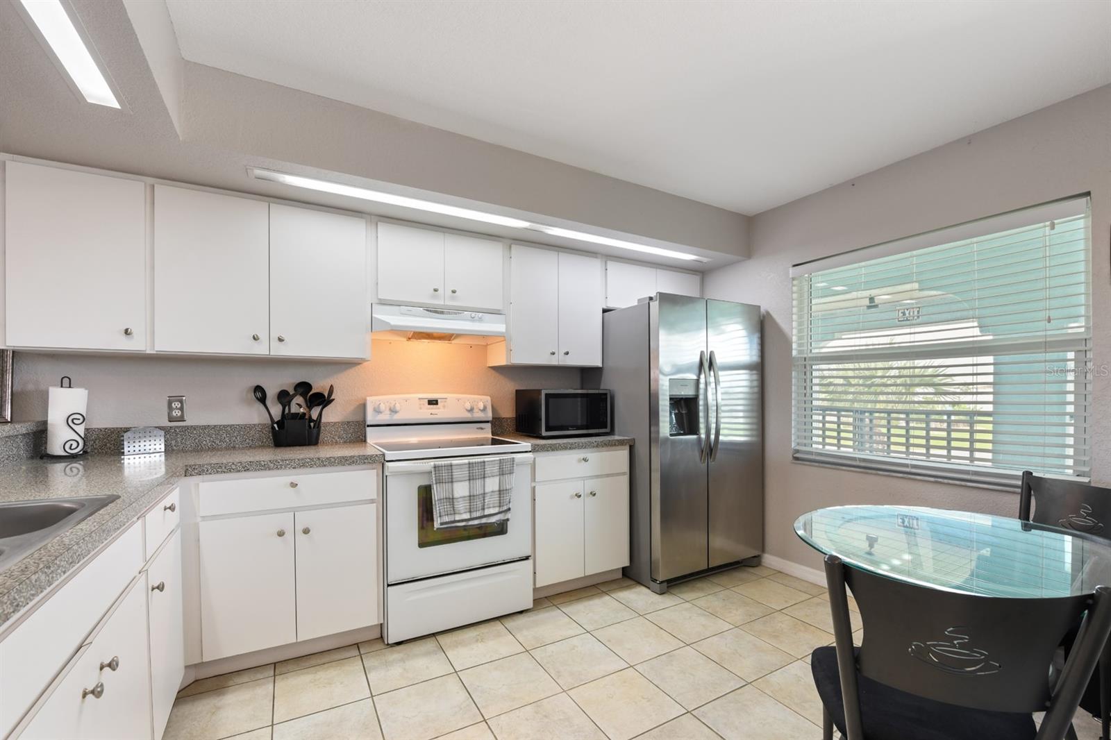 449 ROYAL POINCIANA 221
