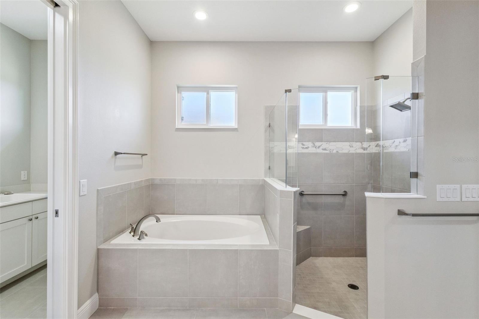 HARBOR HILLS PH 6B - Residential