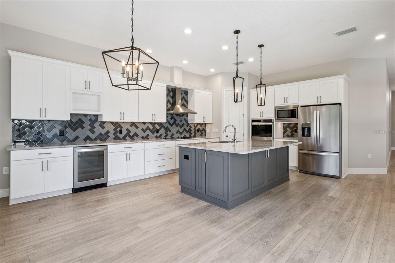 HARBOR HILLS PH 6B - Residential