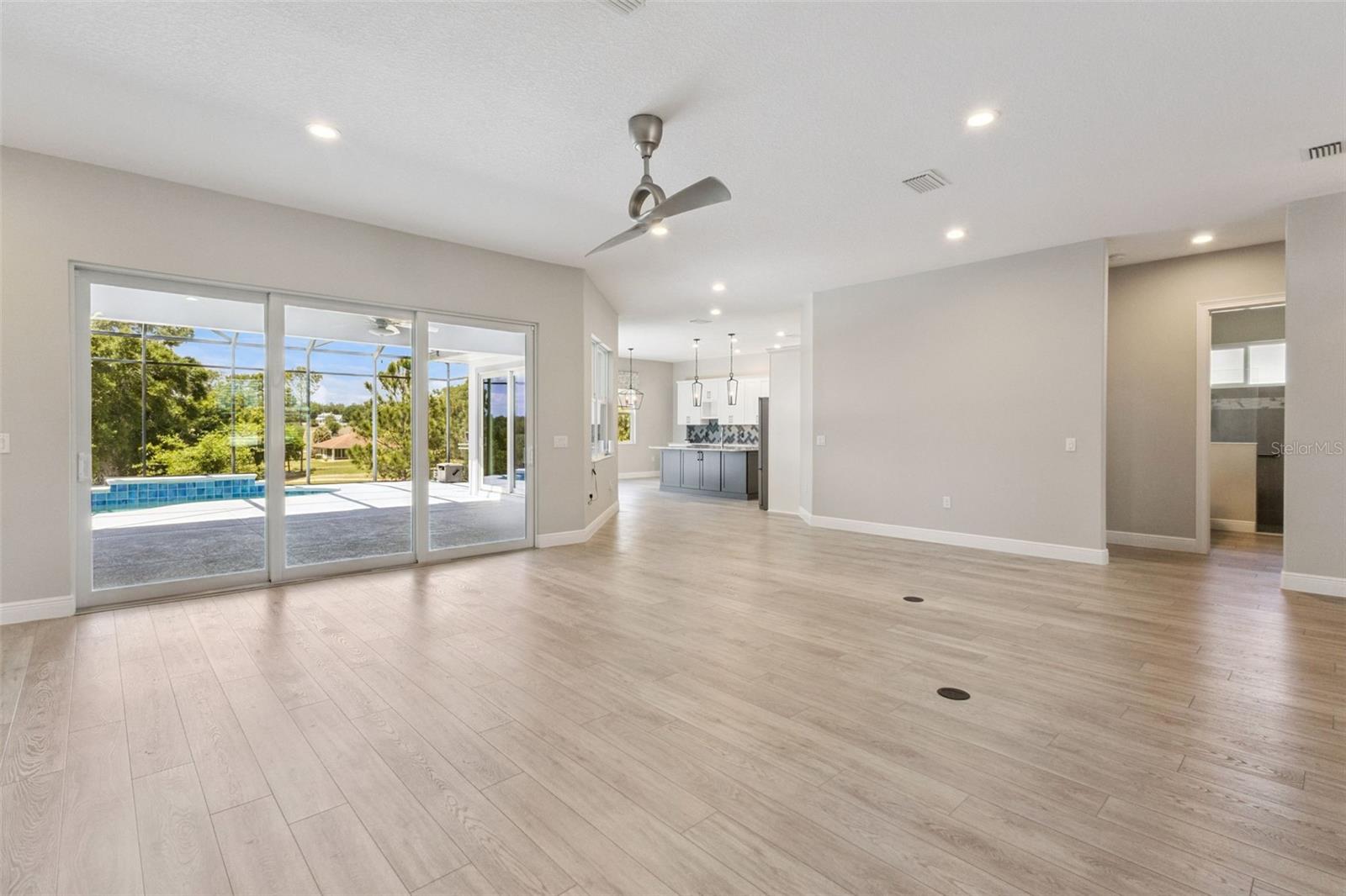 HARBOR HILLS PH 6B - Residential