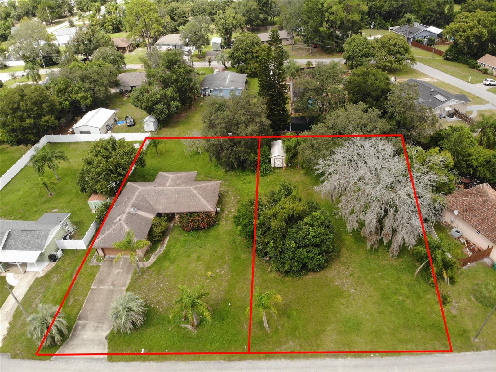 Please see attachments. 3 bedroom, 2 bath split plan home with 1,032 sq ft of living area and a two car garage. Highlights include a 2018 roof, a 2010 HVAC and 180 sq ft. lanai with an electrical hookup. Adjacent lot .28 acre buildable lot (80x150) also for sale, priced at $61,000. All in all, a wonderful starter home in a mature area.