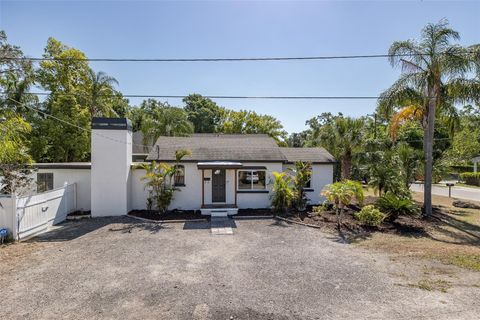 1702 E KNOLLWOOD STREET TAMPA FL 33610
