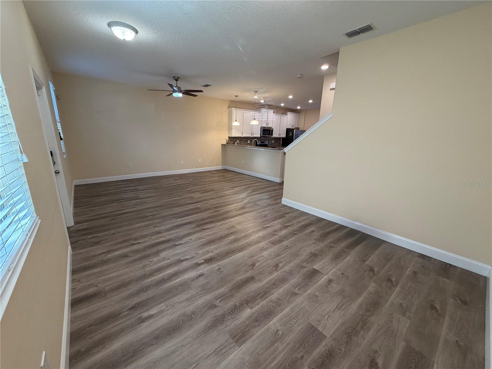 SIGNATURE LAKES PH 3B-6 - Residential