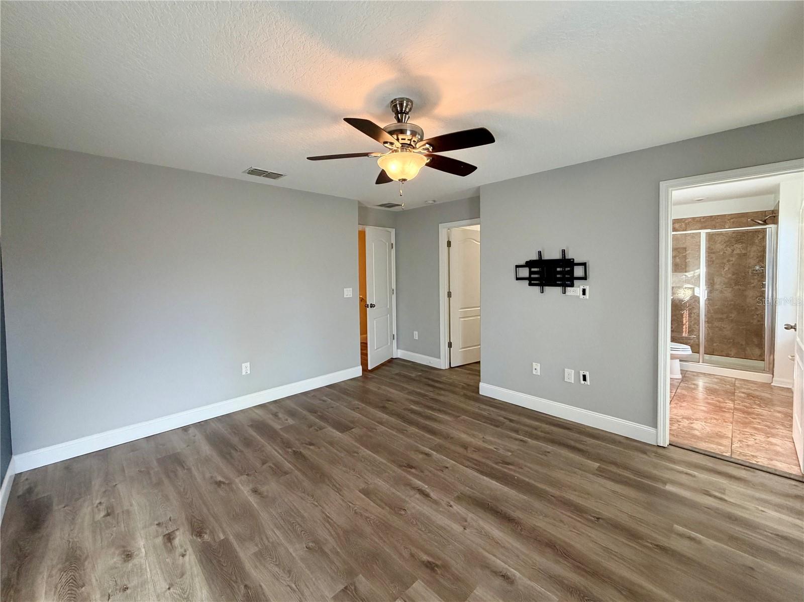 SIGNATURE LAKES PH 3B-6 - Residential