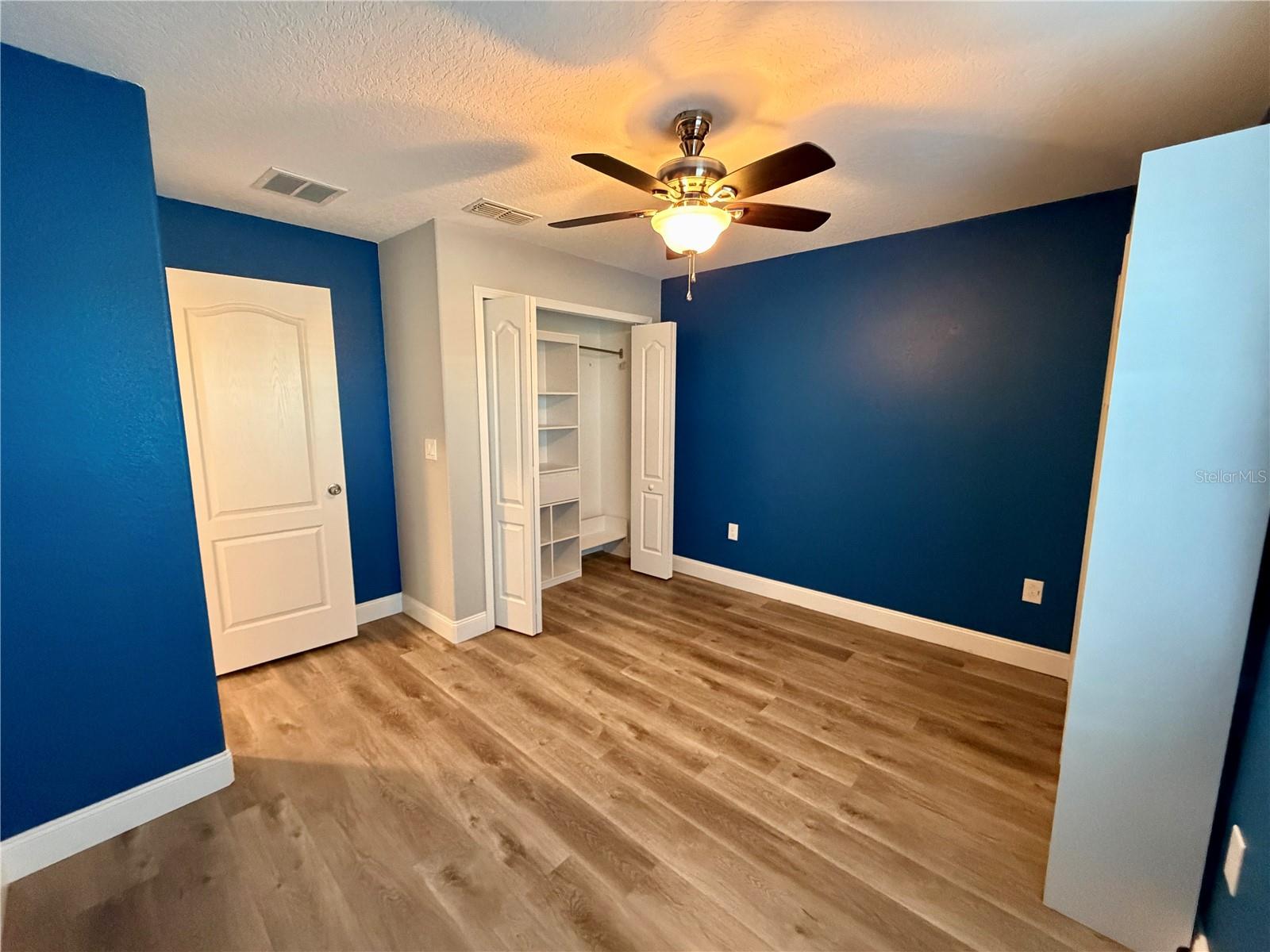 SIGNATURE LAKES PH 3B-6 - Residential