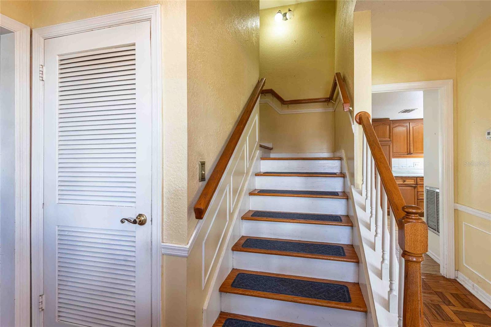 A L BACKS SUB - Residential