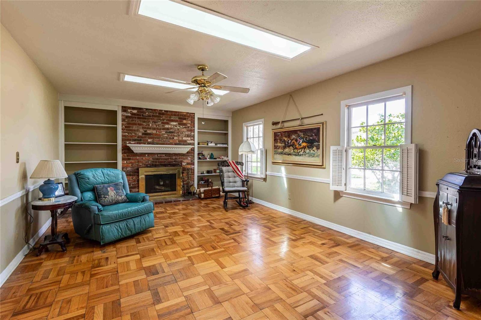 A L BACKS SUB - Residential